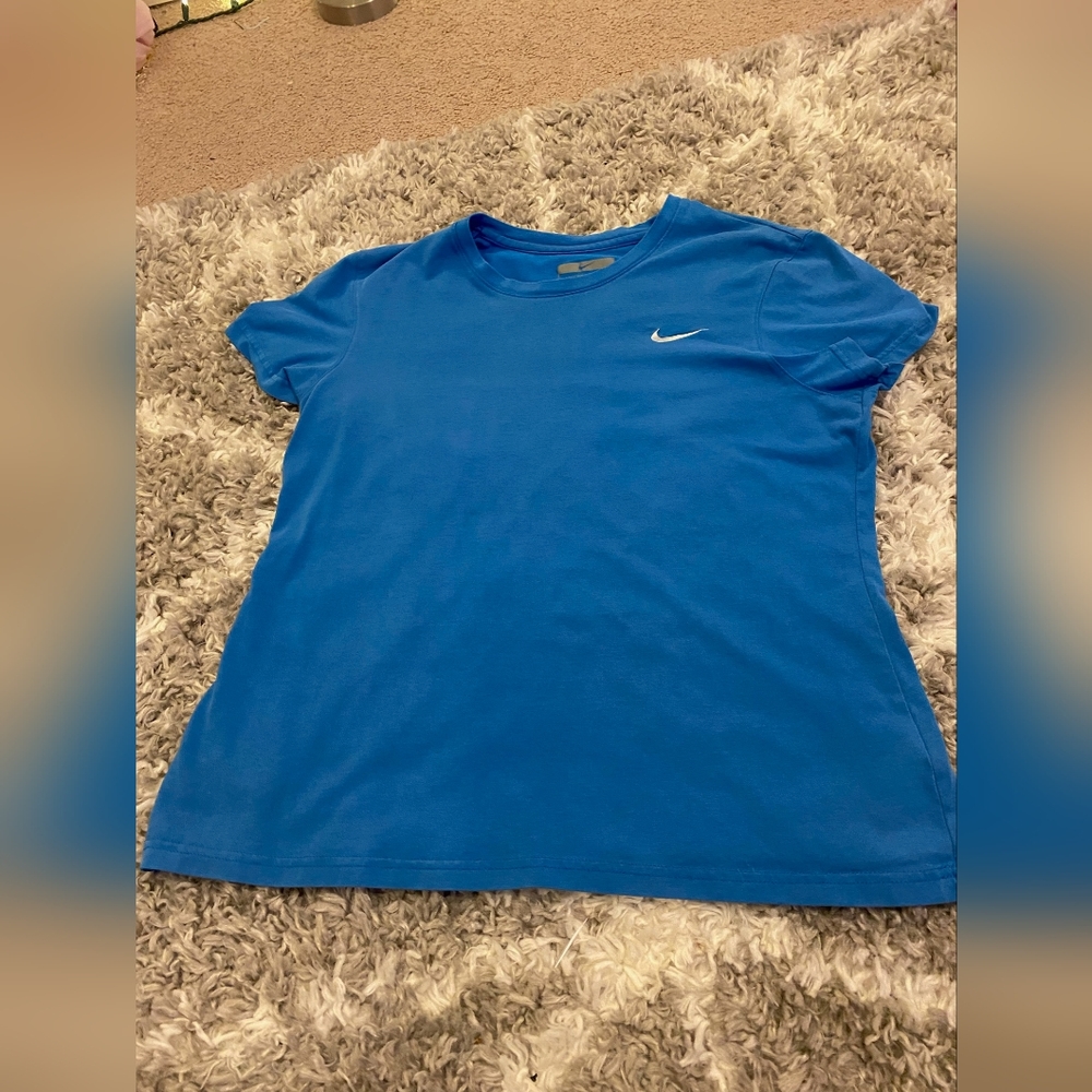 Blue nike finish line shirt